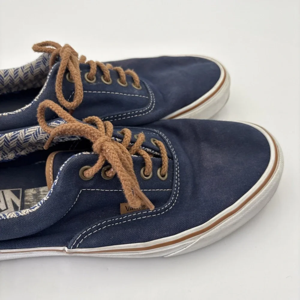 Vans Men's Size 11 Navy Canvas Boat Shoes Leather Trim Rope Laces Sneakers